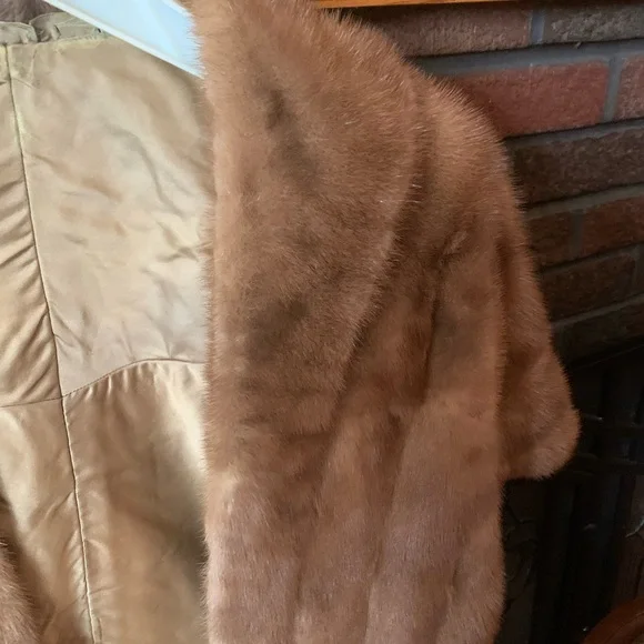 VINTAGE ELEGANT MINK STOLE ONE SIZE FEEL RICH! - Picture 3 of 7